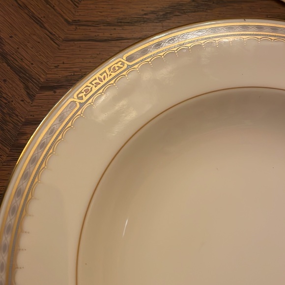 Mikasa Sheraton pattern place settings - 1 full place setting!!! - Picture 2 of 7